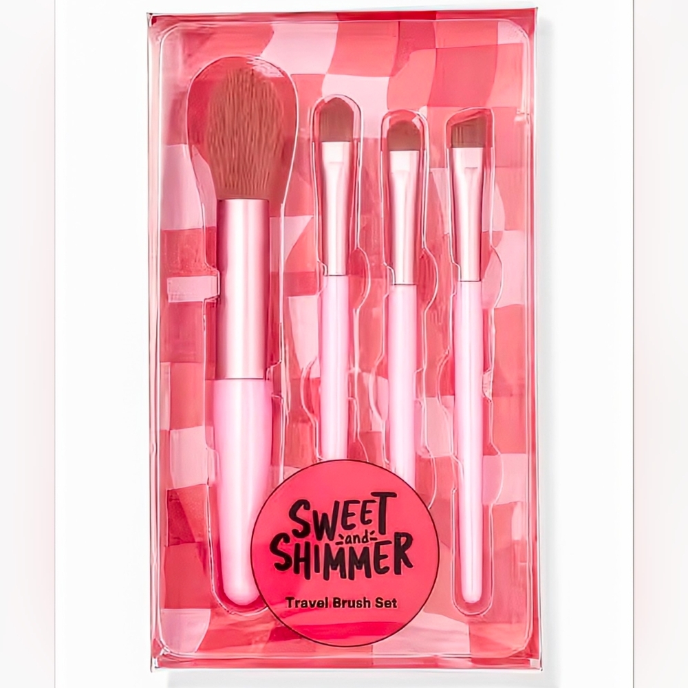 3/$15 Sweet & Shimmer 4pc. Travel Makeup Brush Set Pink Face Eyes Lips - Picture 2 of 2